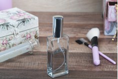 Staklena bočica za parfem pravougaona 60 ml