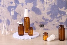 Staklena bočica 10mL karamel boje ili providna, za proizvode u farmaciji i homeopatiji, bez zatvarača - 12 kom